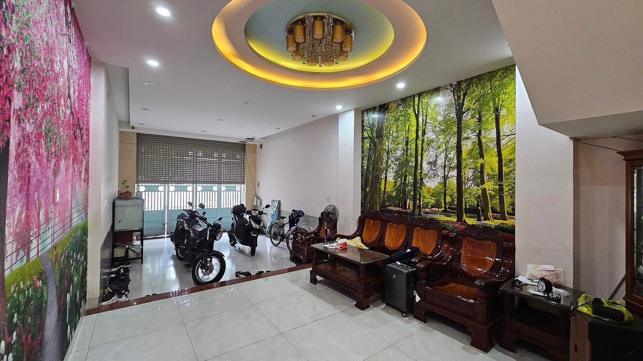 HOUSE FOR RENT IN CHI LINH AREA, WARD 10 VUNG TAU CITY.