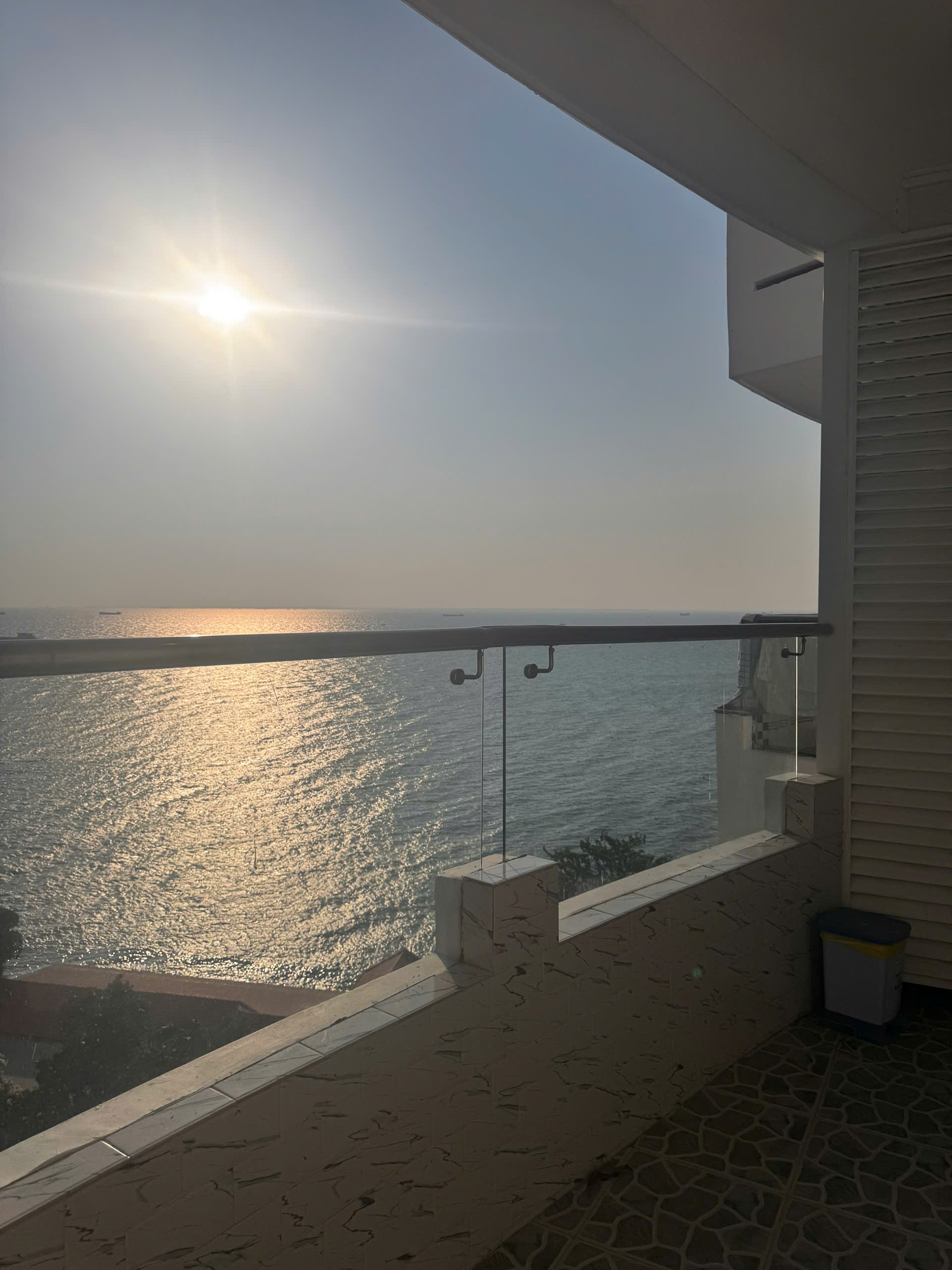 Seaview apartment for rent at Thuy Tien building, Vung Tau